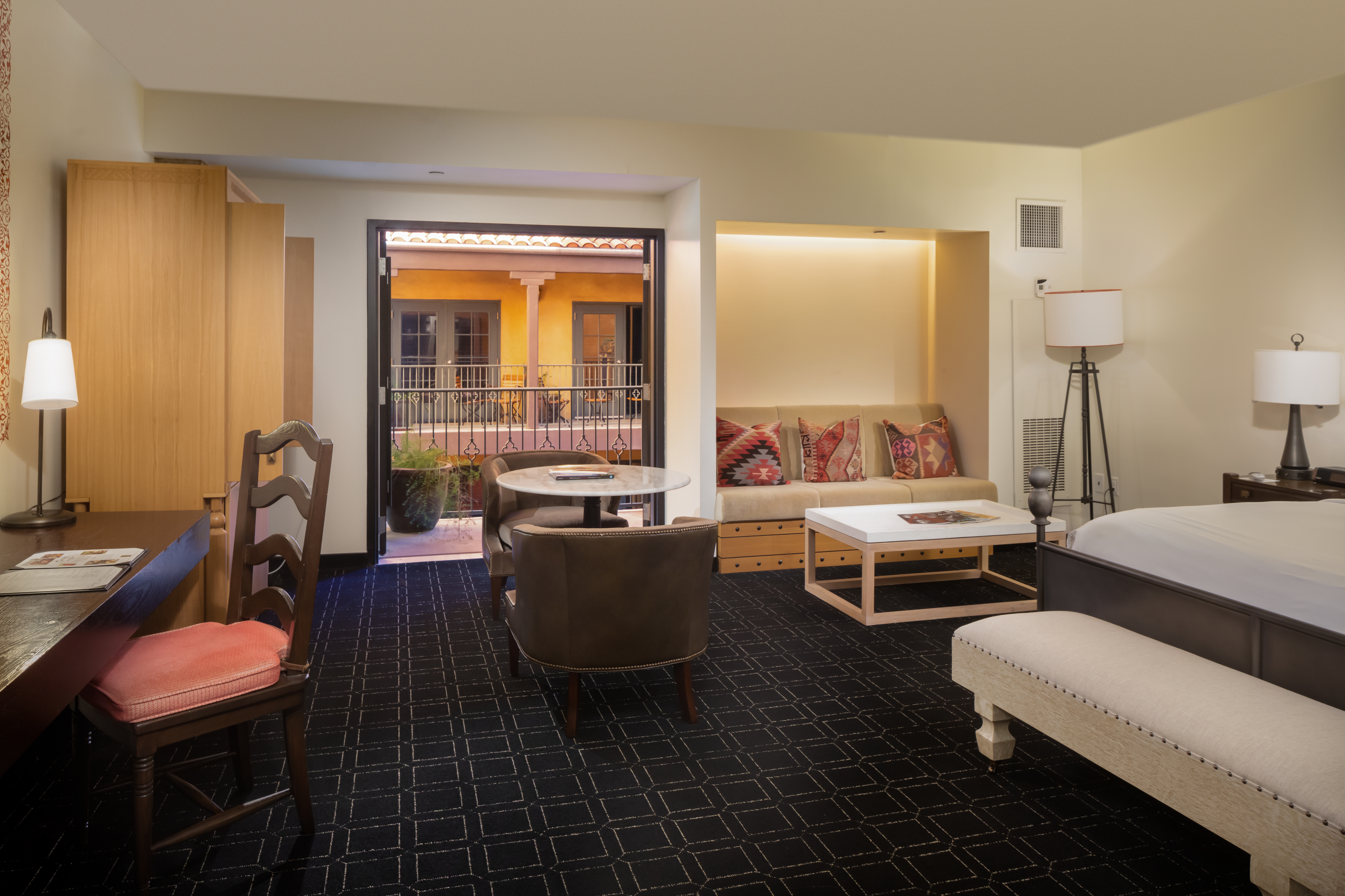 Hotel Valencia Riverwalk | San Antonio